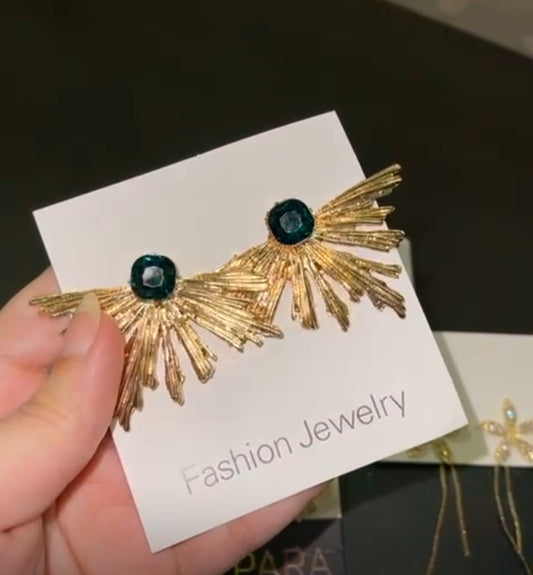 4 Pairs New Stylish With Free Delivery